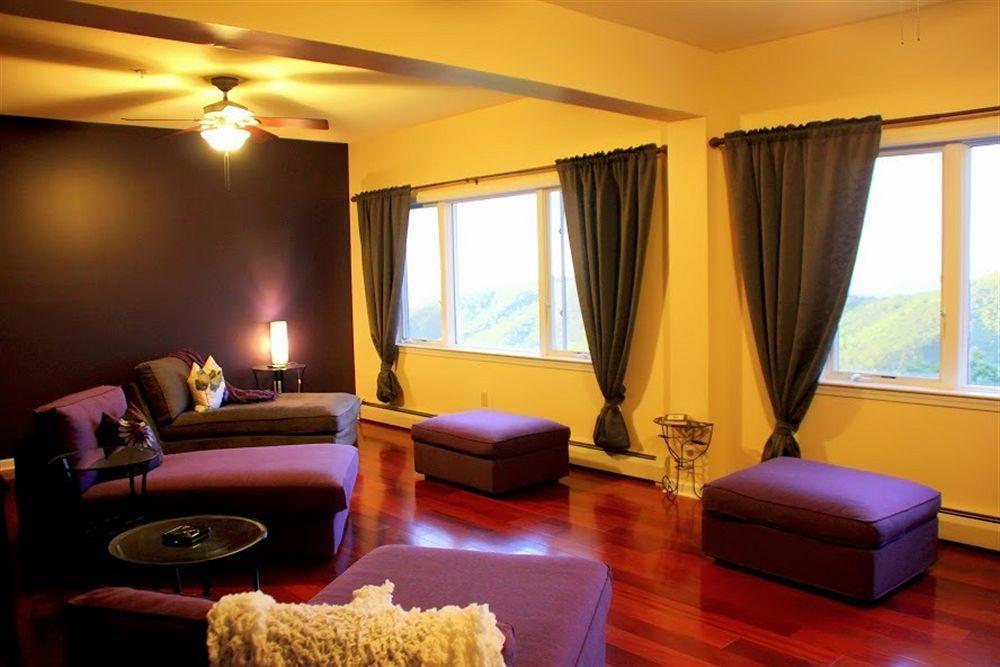 Art Of Living Retreat Center Hotel Bamboo Екстериор снимка