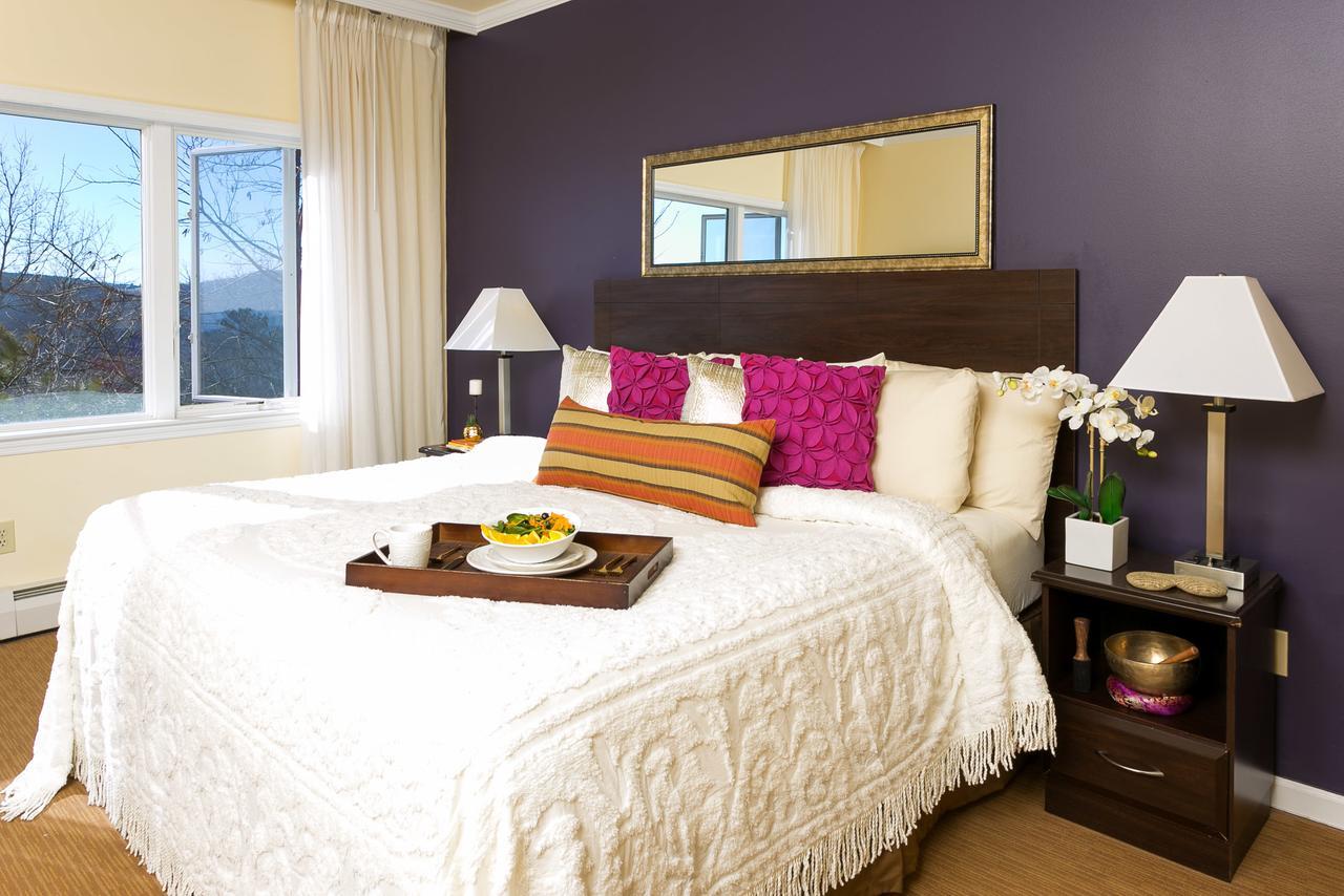 Art Of Living Retreat Center Hotel Bamboo Екстериор снимка